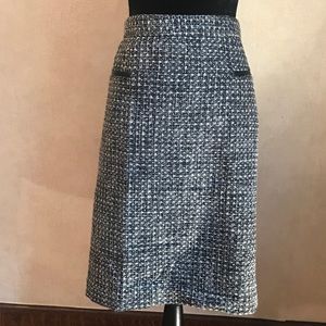 Worthington Women's  B&W Lined Skirt - Sz 22